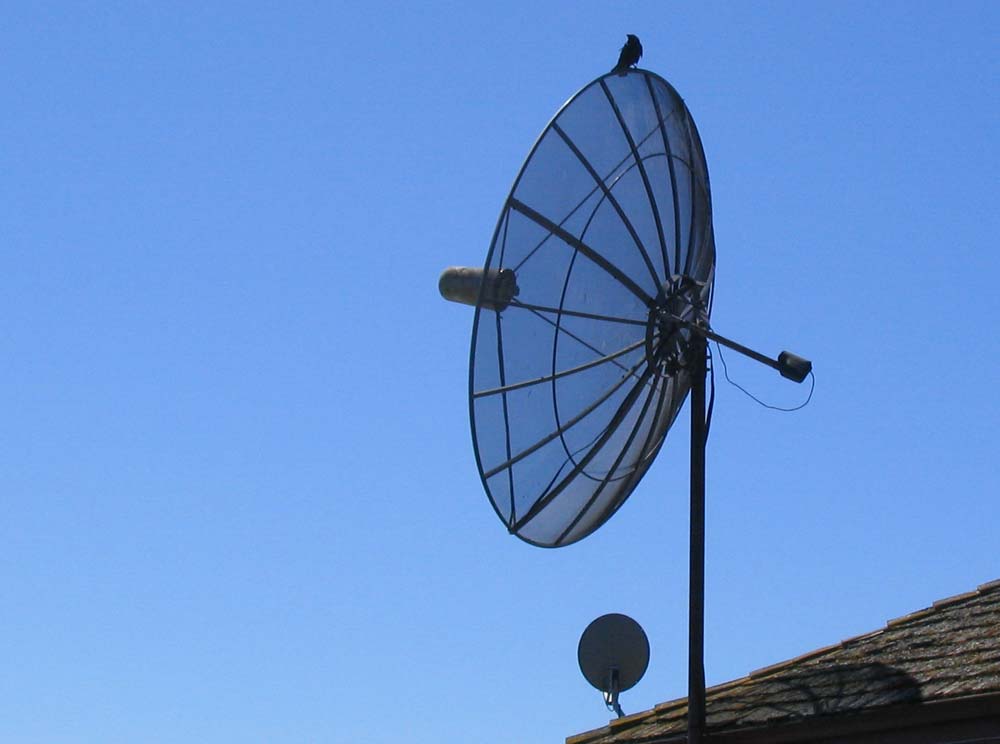 How Does Satellite TV Work How Does Dish Network Work InventGEN